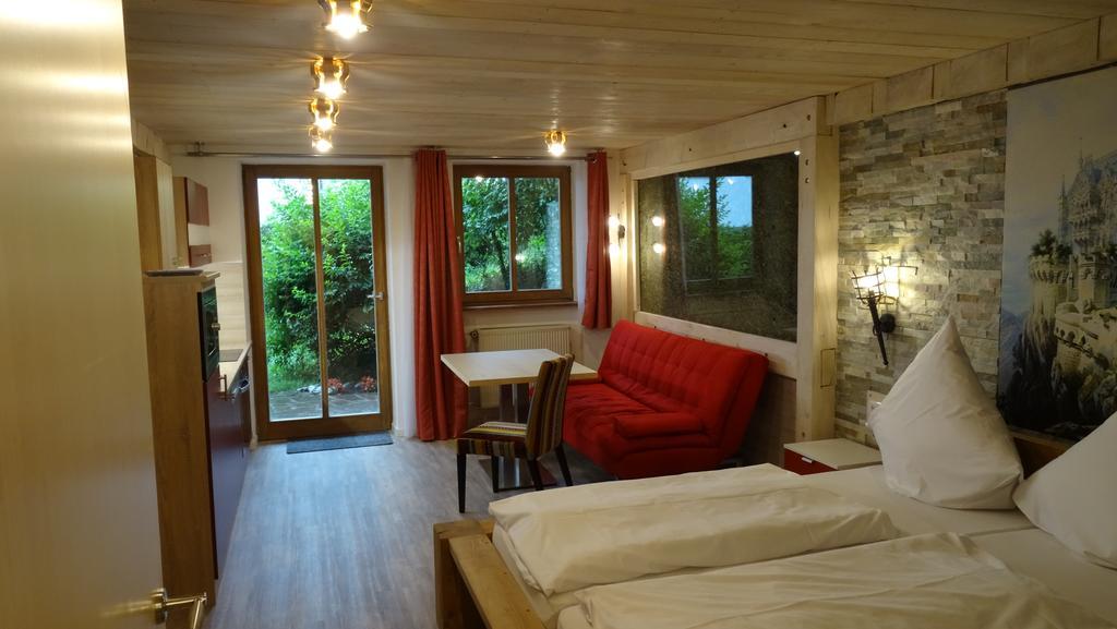 Gaestehaus Guggomos 